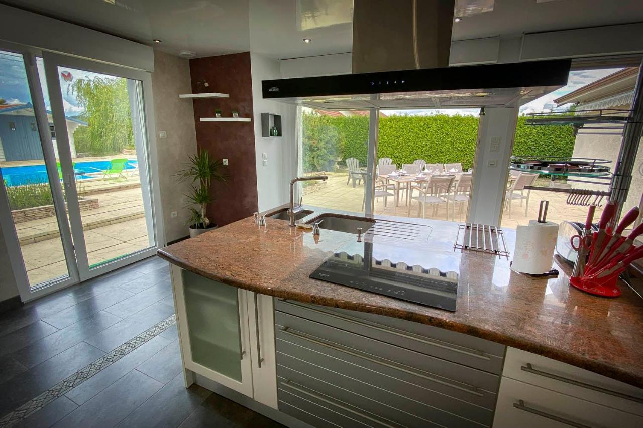 Villa 200M2 Avec Piscine Chauffee & Spa & Sauna & Kota-Grill Laval-sur-Vologne Exterior foto