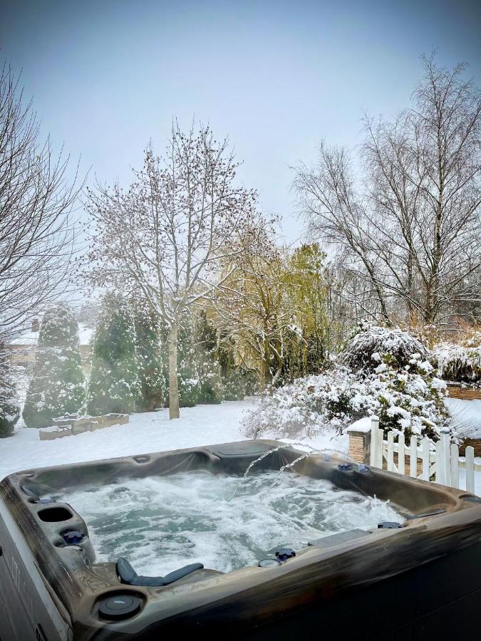 Villa 200M2 Avec Piscine Chauffee & Spa & Sauna & Kota-Grill Laval-sur-Vologne Exterior foto